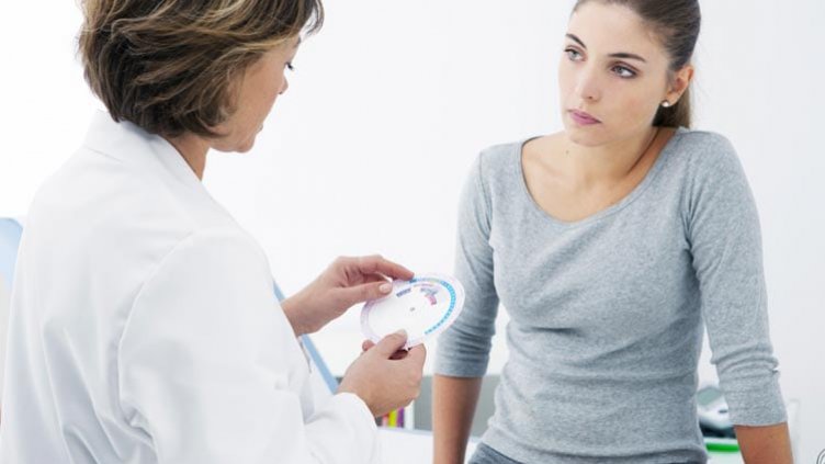 През ноември в Онкодиспансера преглеждат безплатно за рак на матката и на кожата