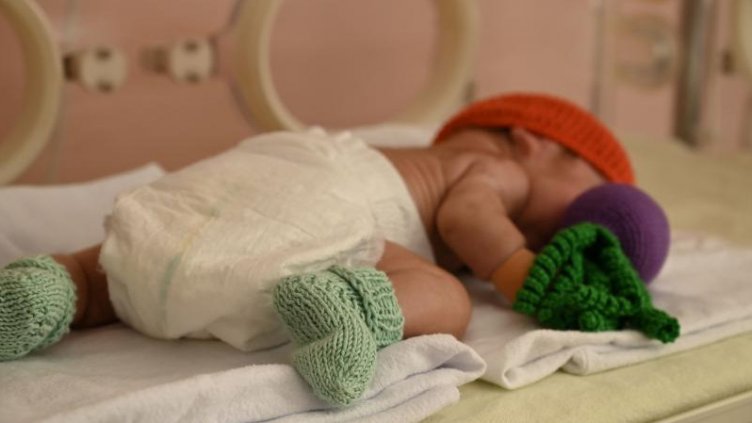 Всяко десето дете във Варна се ражда недоносено	