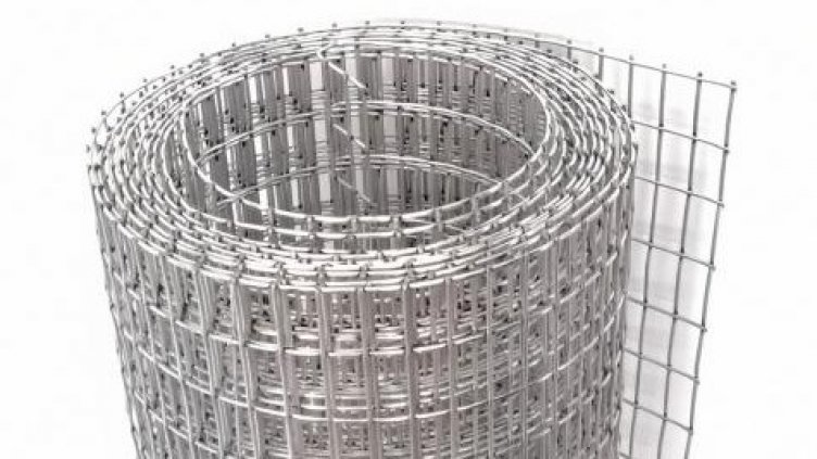 Закопчаха жител на Каменар, свил 3 топа метална оградна мрежа