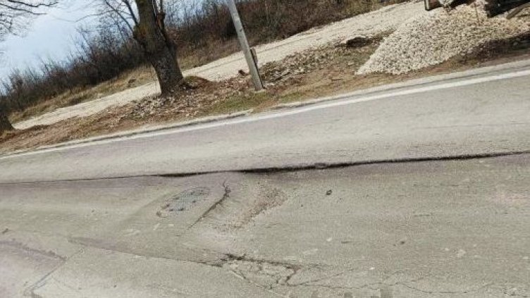 Пропадна участък на пътя между "Галата" и "Боровец"