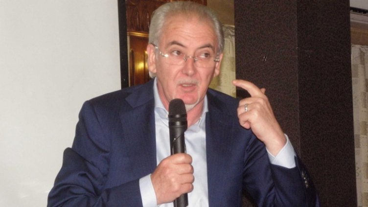 Местан: Предсрочни избори напролет