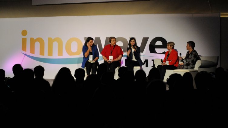 Мария Габриел: Варна се превръща в хъб за цифрово предприемачество в Централна и Източна Европа (СНИМКИ)