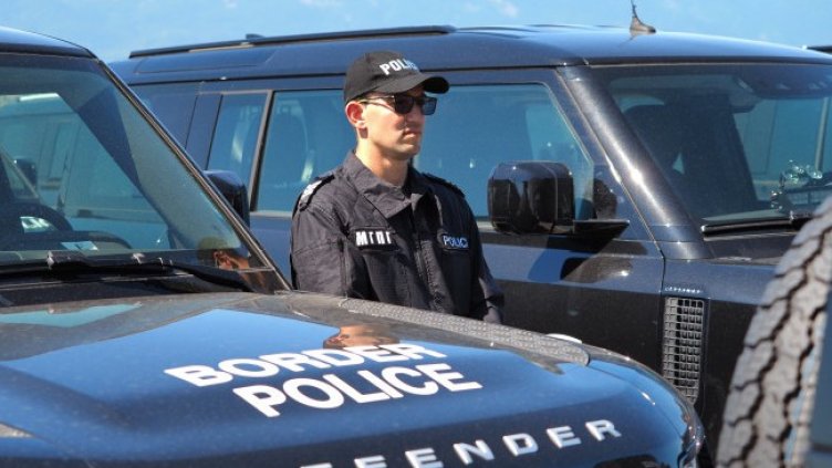 Търсят се 400 гранични полицаи