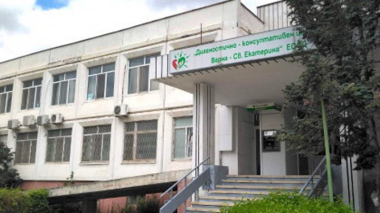 ДКЦ V във Варна се сдоби с асансьор