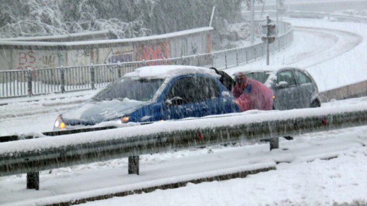 И Бойко Борисов е бил блокиран 8 часа на пътя