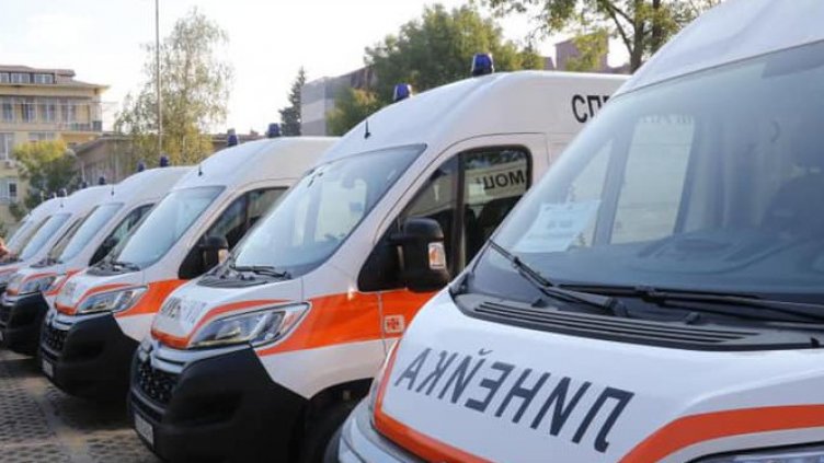 Дават допълнителни линейки на големите курорти по морето