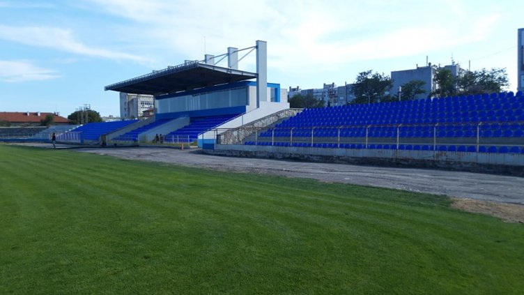 Фратрия поема издръжката на "Коритото"