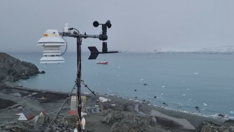 Българският полярен кораб успешно приключи своята мисия на Антарктида