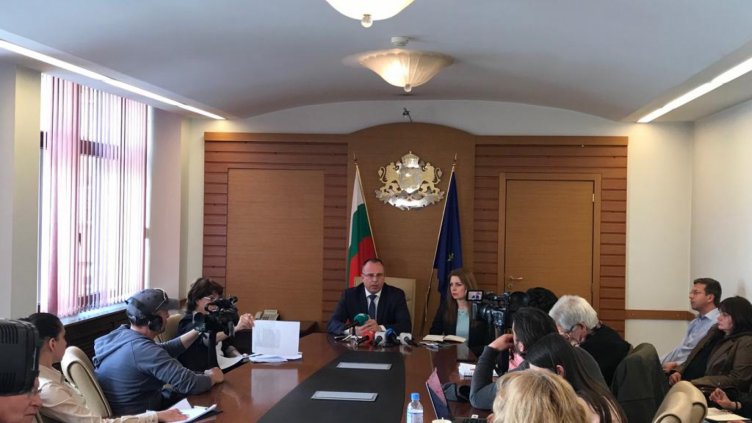 Министър Порожанов постигна споразумение с протестиращите земеделски организации