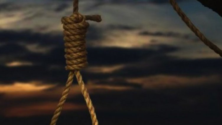 Жена се обеси с кабел в Дом за възрастни хора