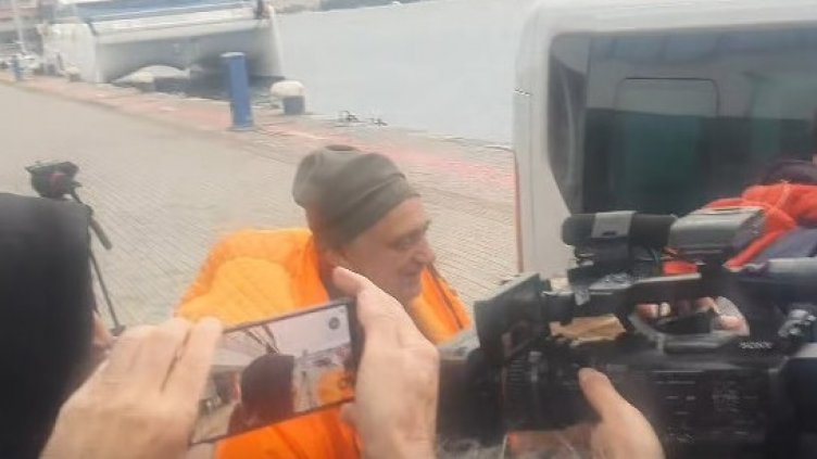 Трима от евакуираните моряци са приети за лечение във Военна болница