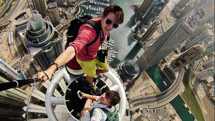 Селфитата са по-смъртоносни от атаките на акули