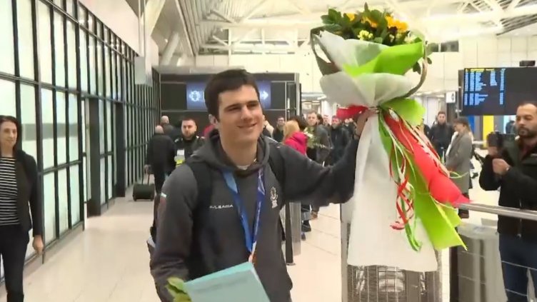 Тервел Замфиров донесе бронза на родна земя (ВИДЕО)