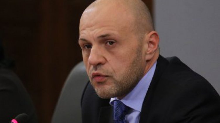 Дали има нефт и газ в блока "Хан Аспарух" решават след 4 - 5 сондажа