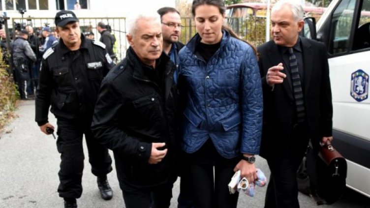 Сидеров с конвой към ареста, вече обяви гладна стачка