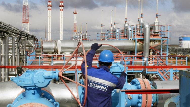 Газпром започва да контролира обектите си от космоса