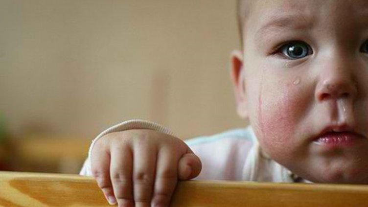 Майки изоставят по 3 деца на ден