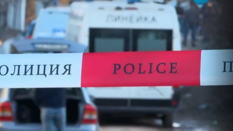 Мъж се самоуби пред погледа на съседите си в Добрич