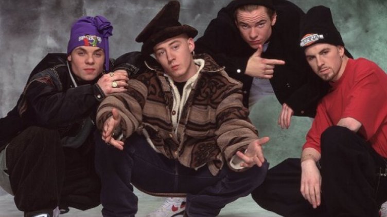 EAST 17 ще пеят гратис у нас