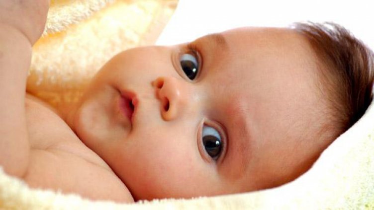 Дерматолози: Децата под 3-годишна възраст не трябва да ходят на море