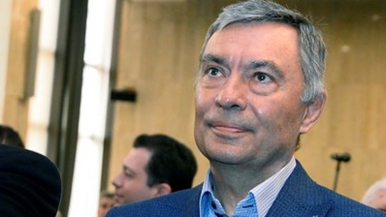Дясната ръка на Божков си дойде, а съдът го пусна &ndash; 40 бона и си е вкъщи