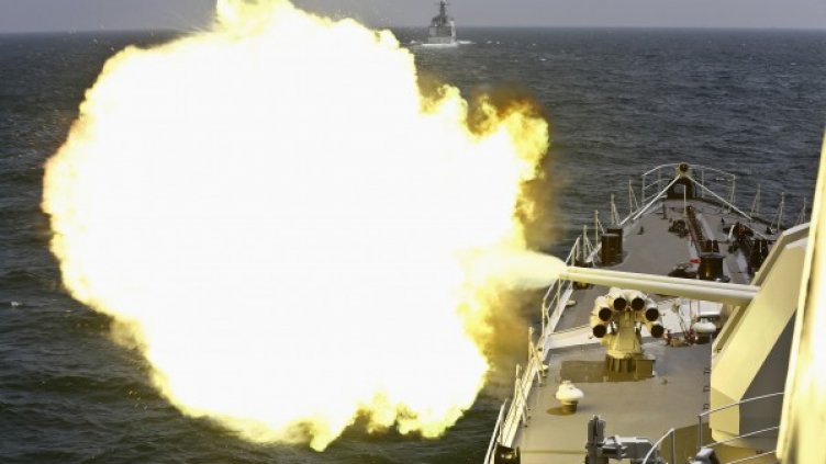 Русия започна военни учения успоредно с НАТО-вски маневри