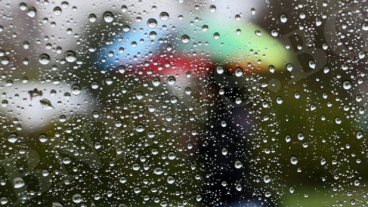 Силни бури предизвикаха хаос в южна Румъния