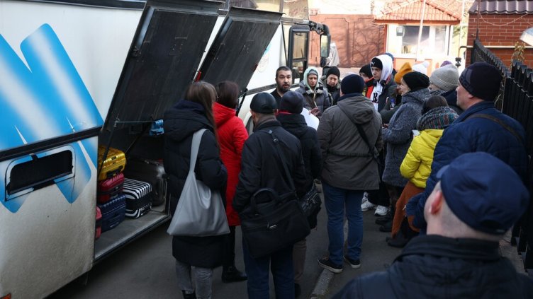 Нов автобус с 47 души потегли за Варна от Одеса