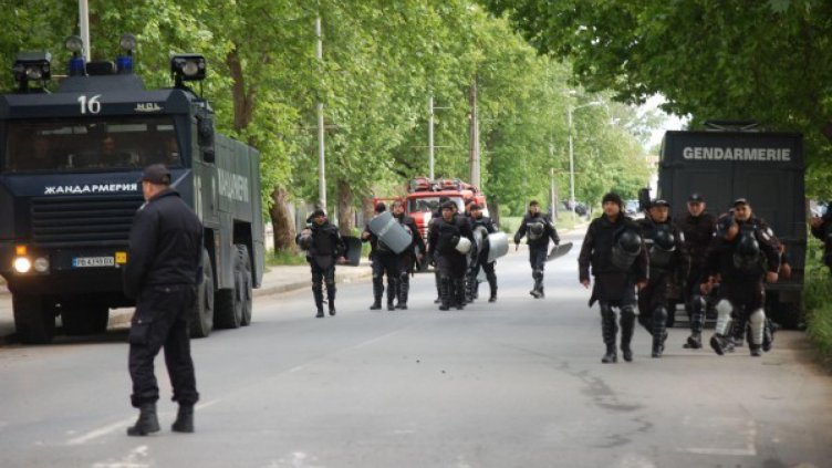 Пореден задържан заради протестите в Раднево