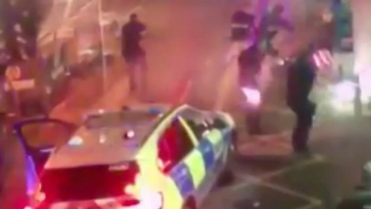 В Лондон са арестувани шестима за тероризъм