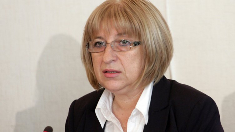 Цецка Цачева: Президентската институция е толкова силна, колкото е силна личността на президента