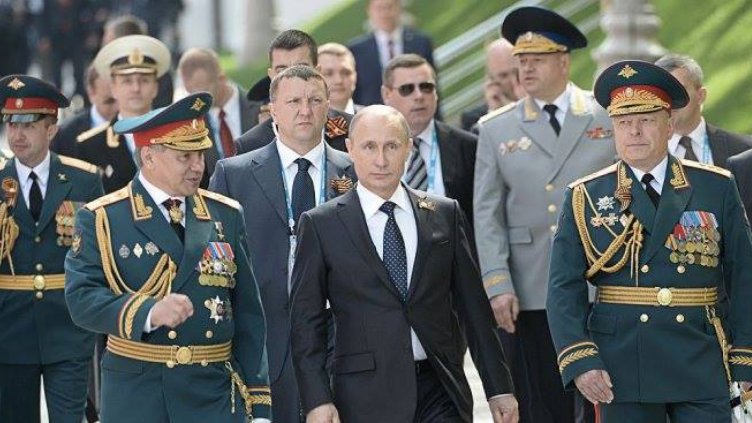 Владимир Путин изстреля 4 балистични ракети 