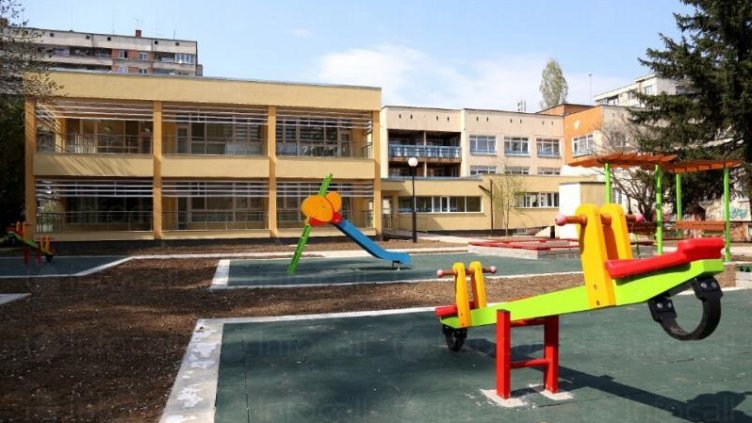 Украинци с временна закрила кандидатстват за общински детски заведения във Варна