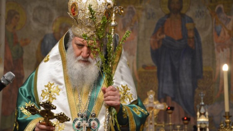 Църковният въпрос на Македония в дневния ред, но след името
