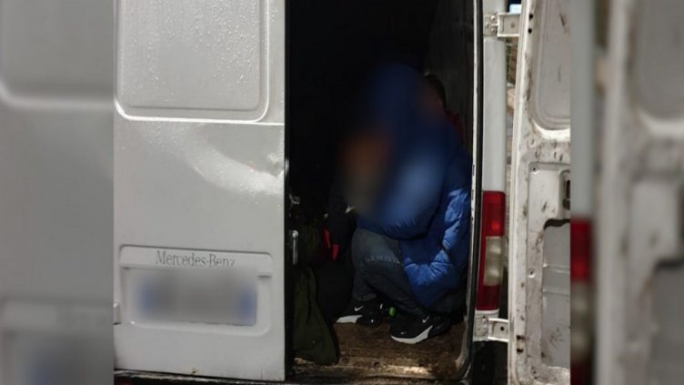 Спипаха двама мигранти от Сирия край Девня