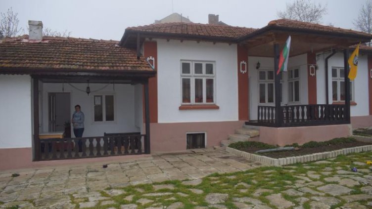 Създават Център за изкуство и занаяти във Вълчи дол