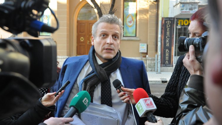 Москов: Лекарствата за онкоболните са гарантирани на 100%