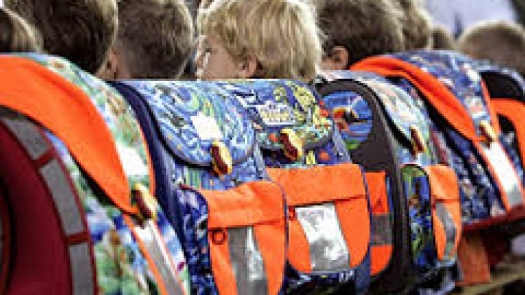 Пет първолачета се борят за едно място