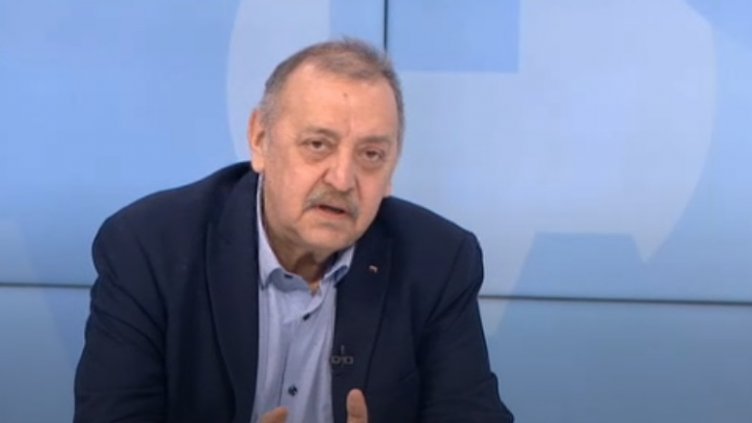 Проф. Кантарджиев: Борете вирусите с кисело зеле и туршия