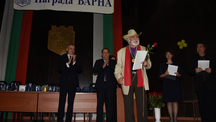 снимки: Пламен Гутинов