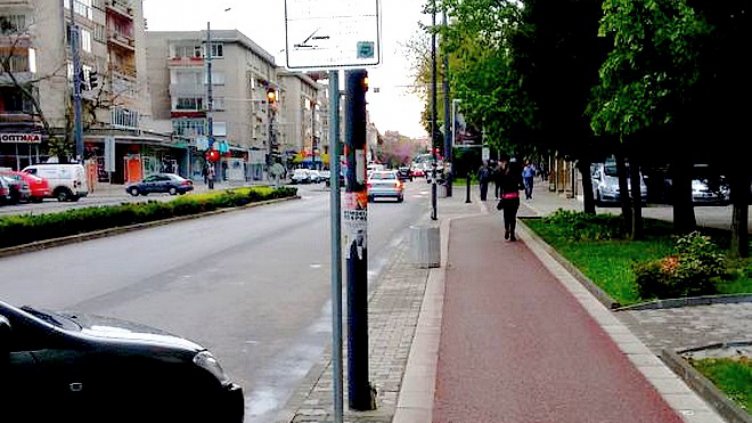 В Стара Загора пускат вендинг машините, но с ръкавици за еднократна употреба