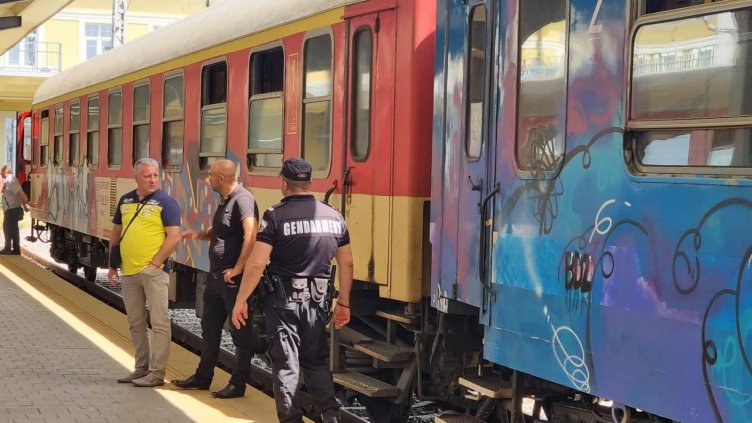 Защо украинците не си тръгват от Варна? Спорят депутати от „Промяната” и ГЕРБ