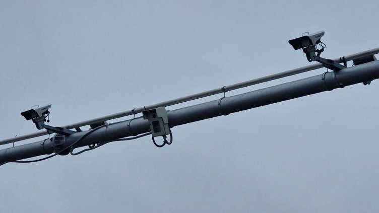 ИПБ: Няма нито един връчен електронен фиш за нарушения на средната скорост