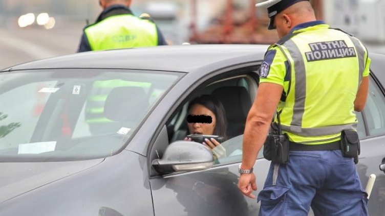 Спипаха 41-годишна пияна русенка зад волана в Аксаково