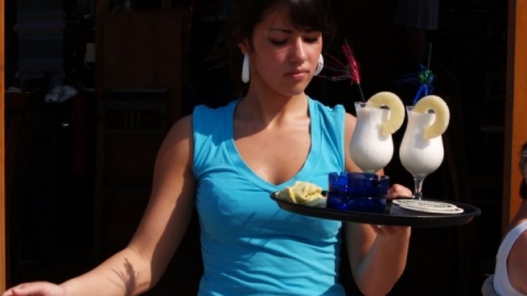 Все повече варненски работодатели наемат целогодишно сезонните си работници