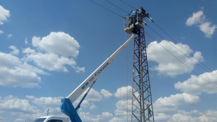 Ураганът нанесе много щети по въздушната електроразпределителна мрежа в Североизточна България