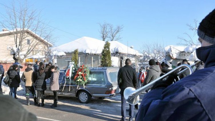 Враца се стече да каже последно сбогом на Тодор