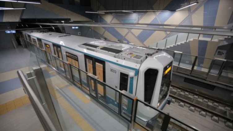 Борисов: Каже ли някой корупция, веднага го свалям в метрото!