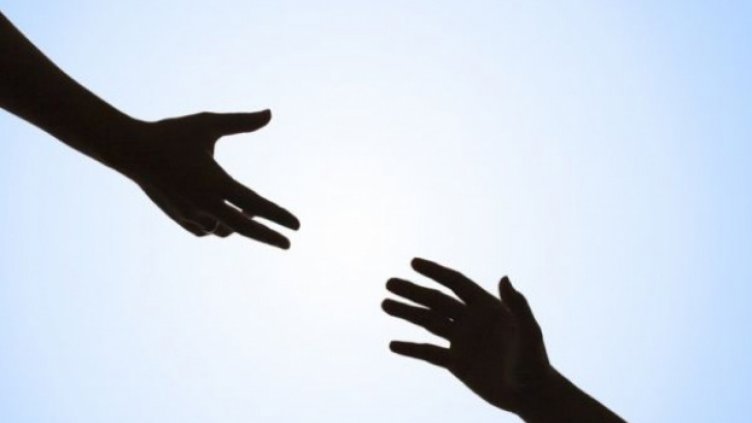 Семейството на починал от рак 16-годишен ученик дари 41 000 лв. на друг онкоболен