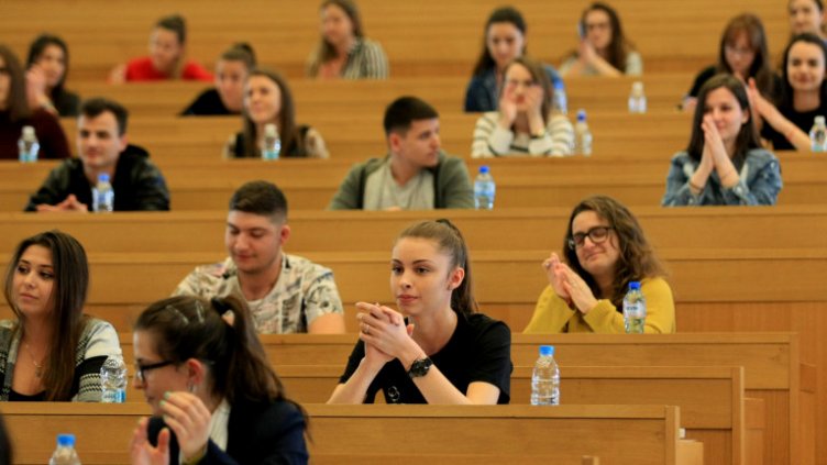 Отличиха Варна за инвестиции в образованието